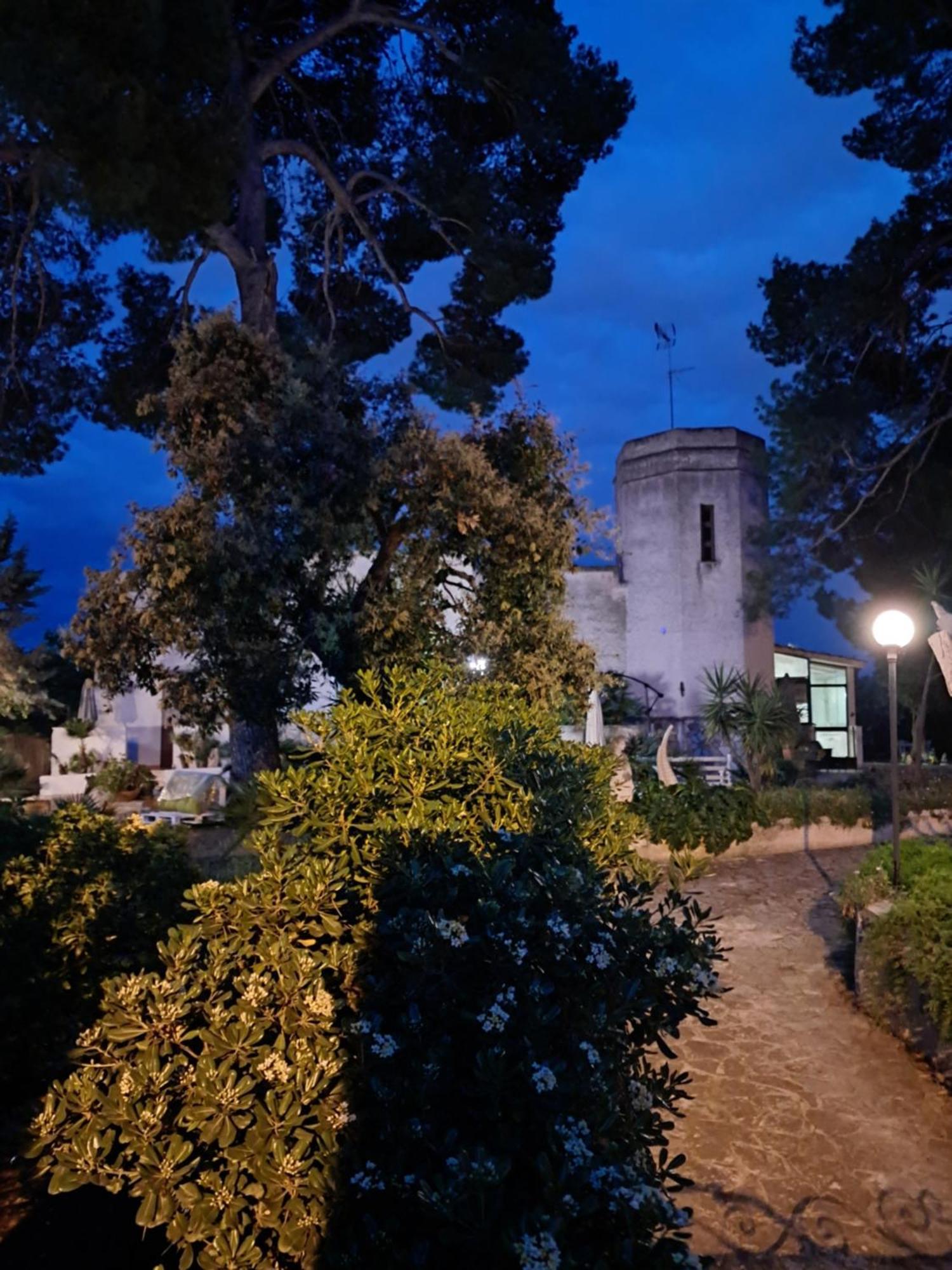 바리 Torre Del Sole 빌라 외부 사진